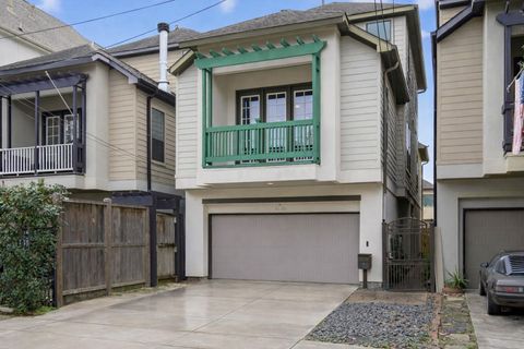 Photo of 5719 Darling Street, Houston, TX 77007 (MLS # 9261656)