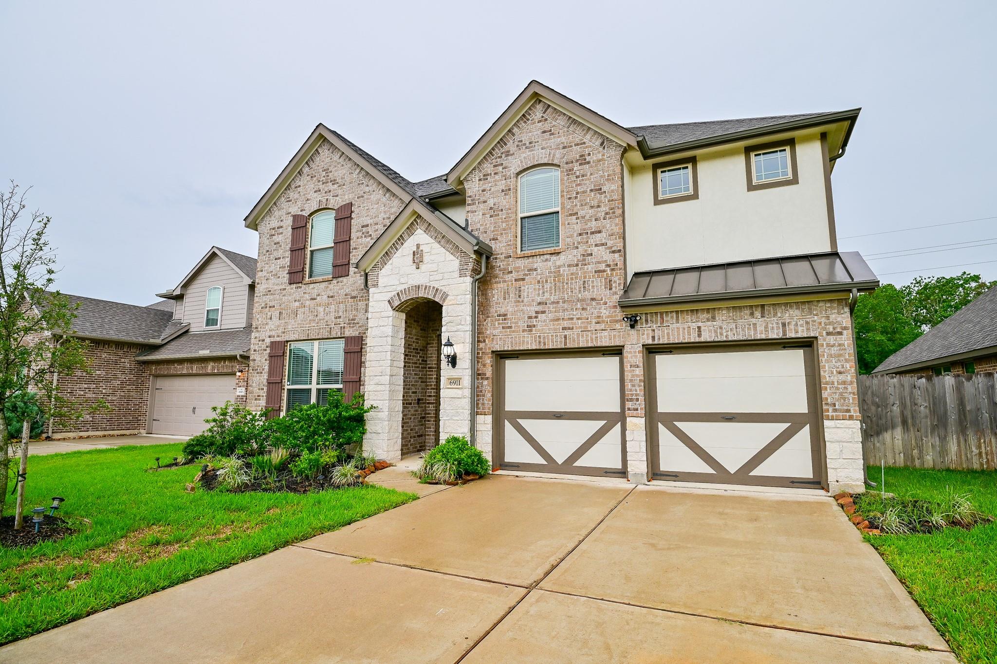 6911 Northchester Drive