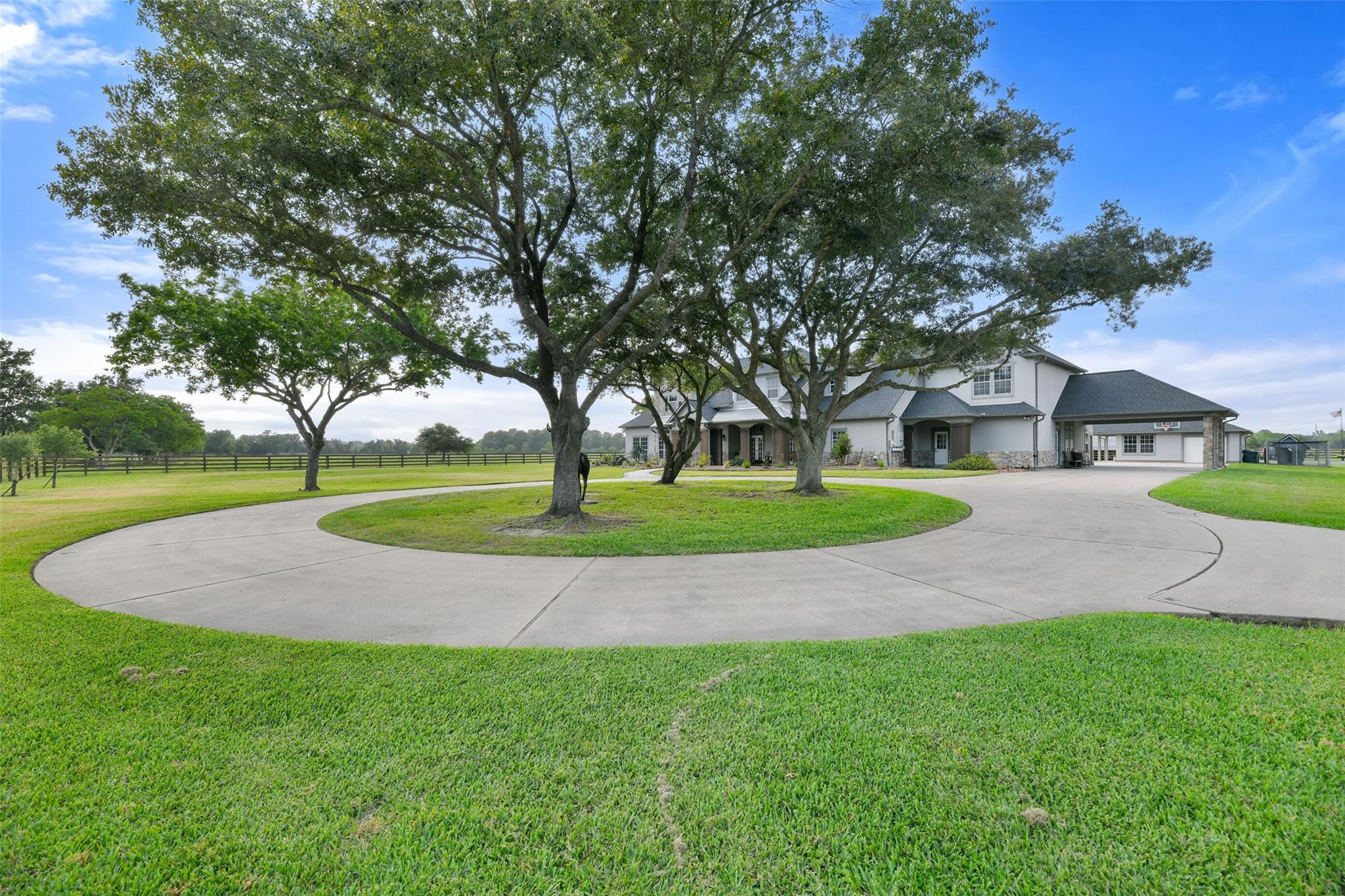 1913 Lundy Lane