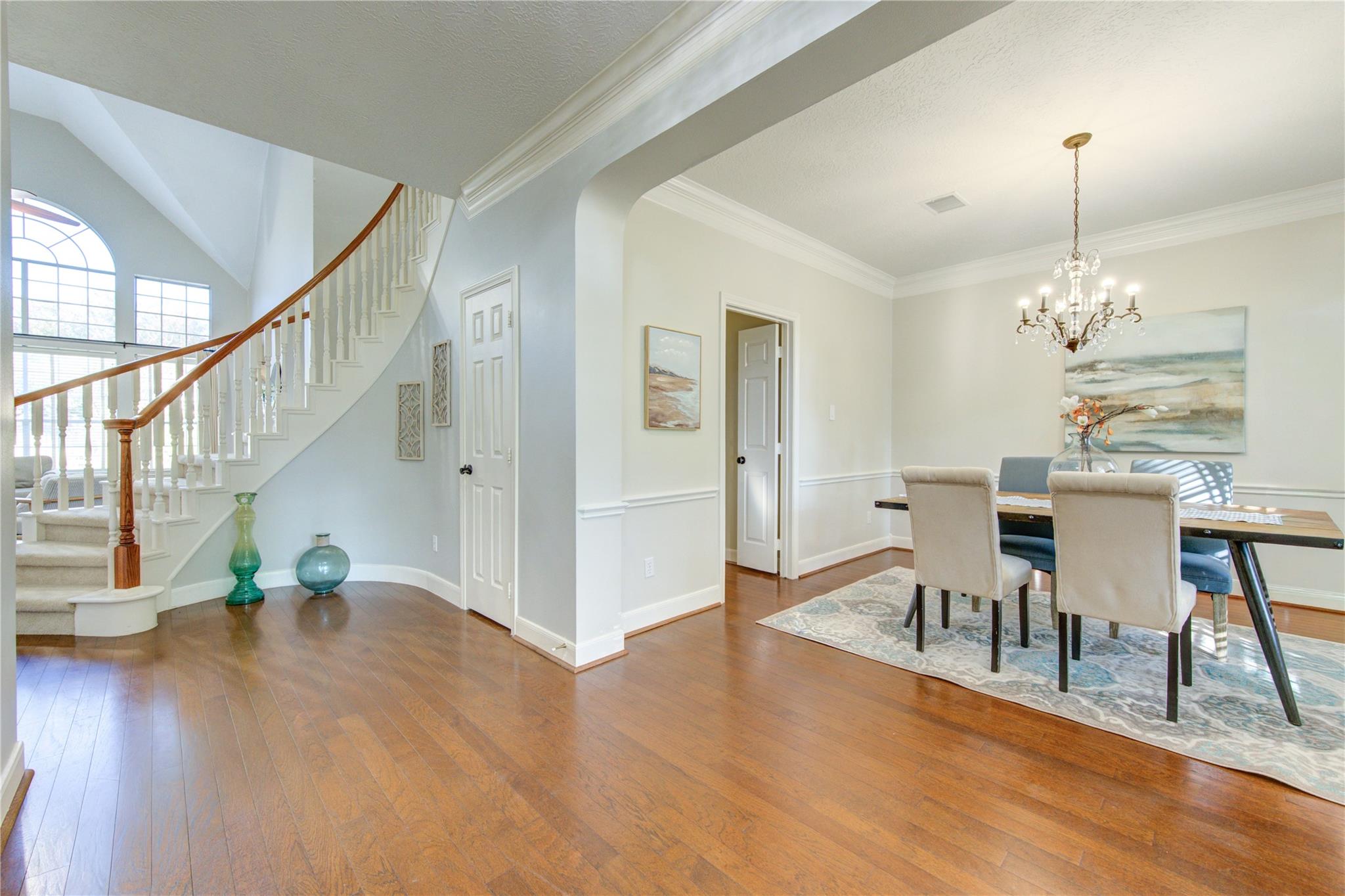 6326 Wagner Way