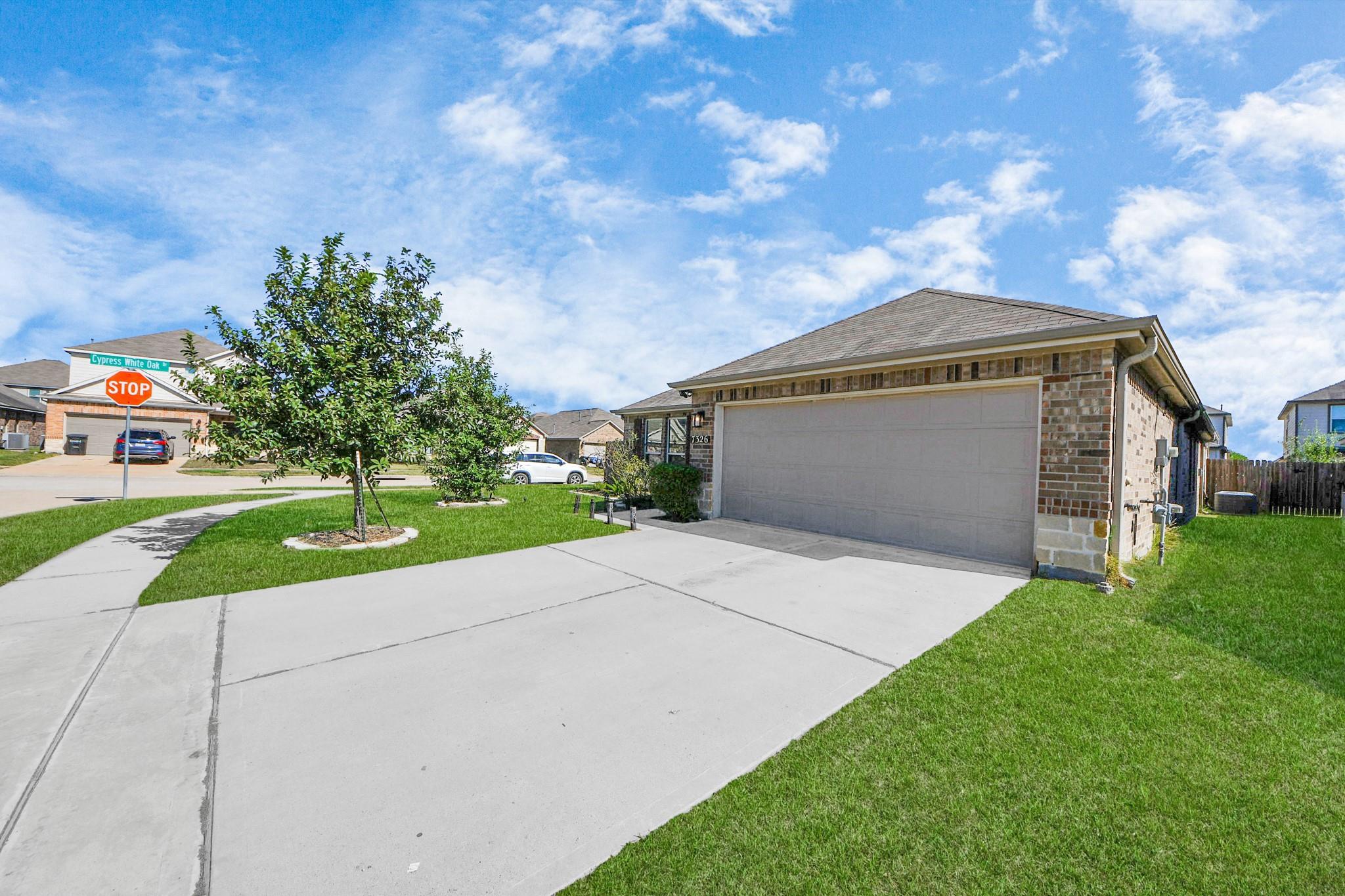 7326 Cypress Black Oak Drive