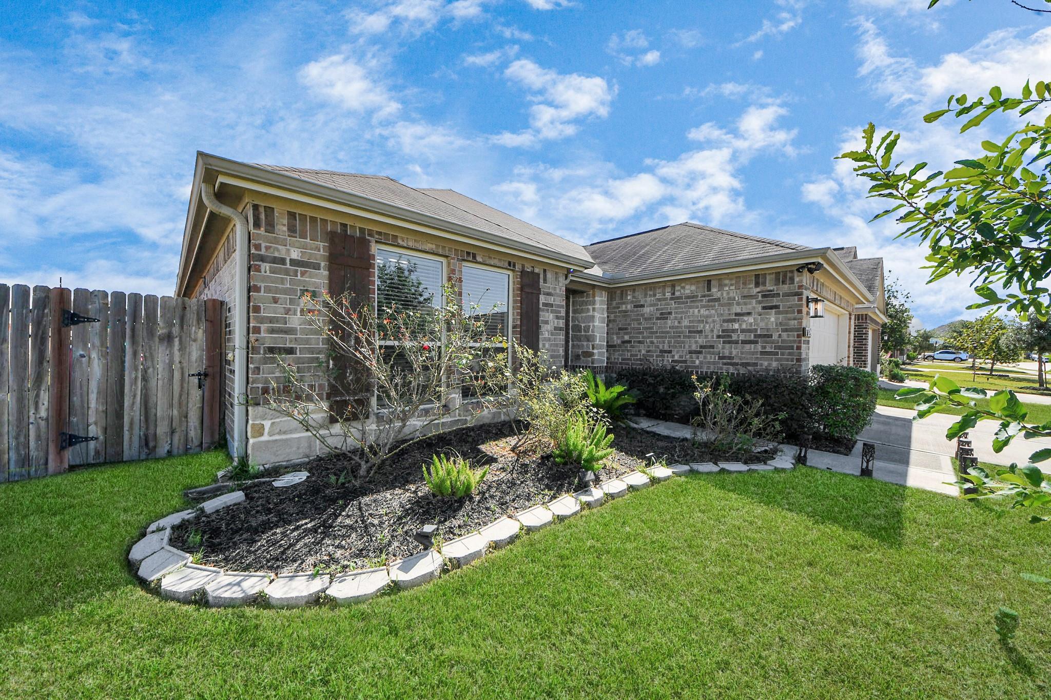 7326 Cypress Black Oak Drive