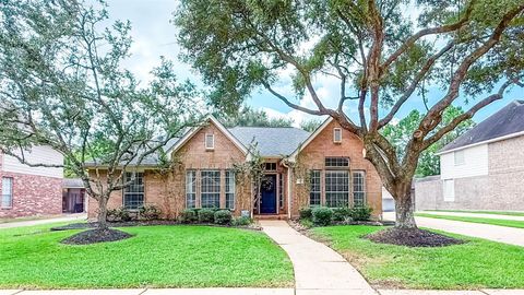 Photo of 3014 Cherry Mill Court, Houston, TX 77059 (MLS # 10015871)
