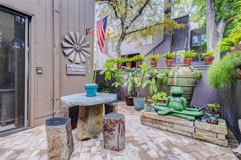 Photo of 115 Litchfield Lane, Houston, TX 77024 (MLS # 21025780)