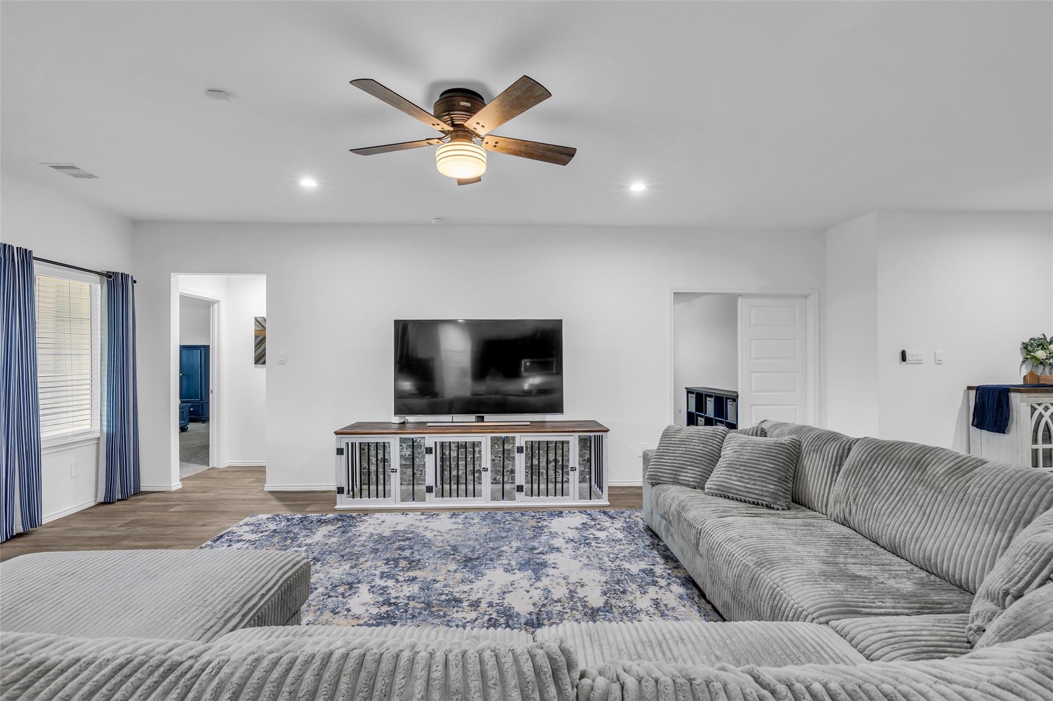 3906 Windstone Glen Way