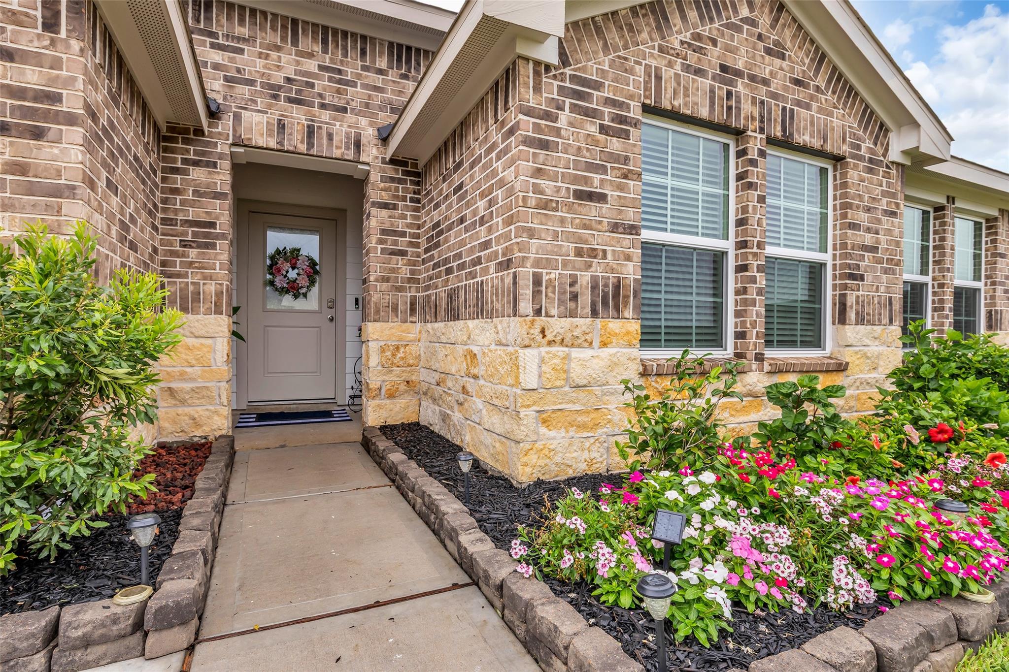3906 Windstone Glen Way