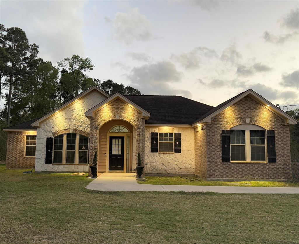 Photo of 20724 Baldwin Lane, Porter, TX 77365 (MLS # 25006209)