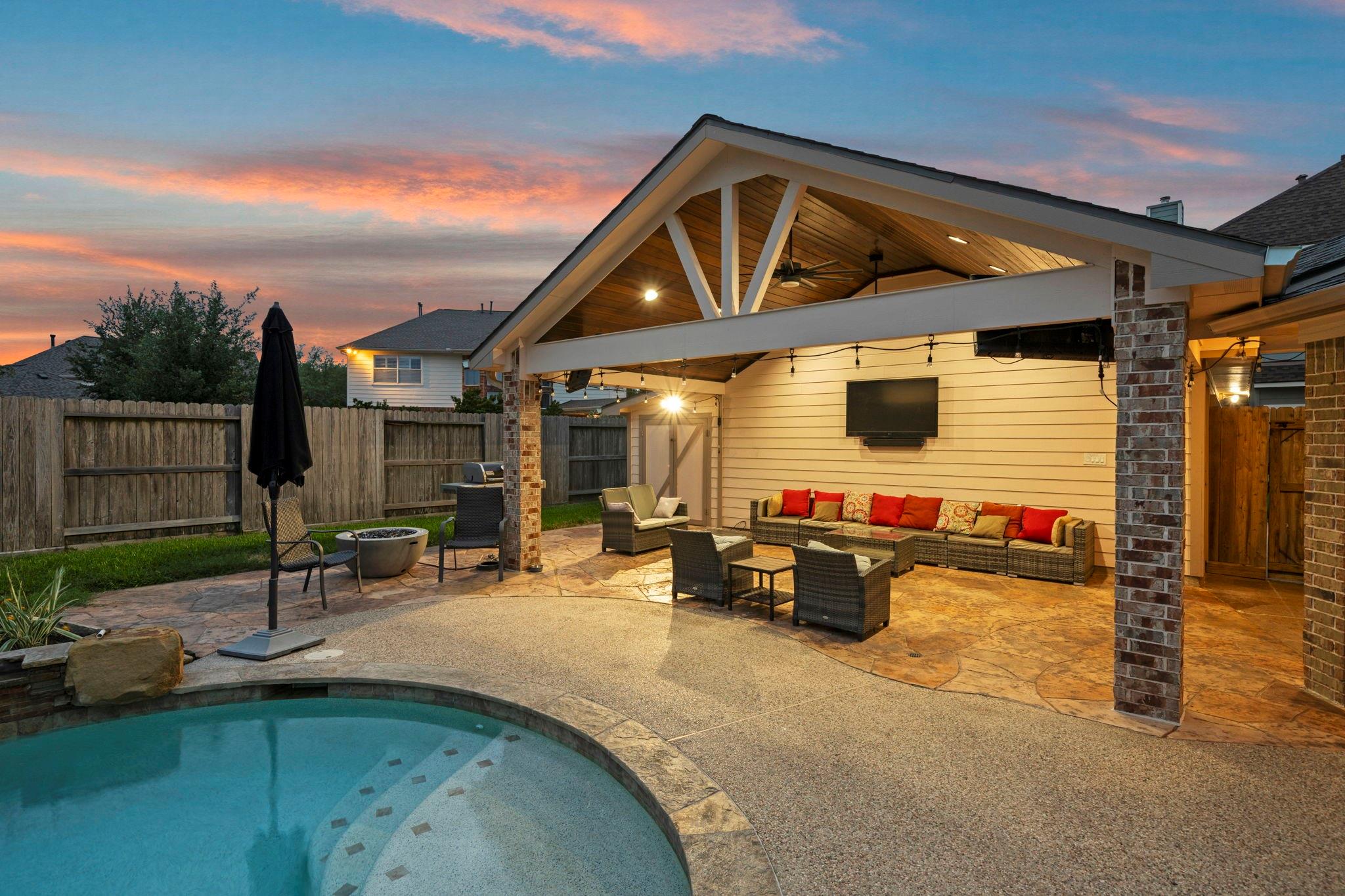 16819 Swirling Cloud Court N