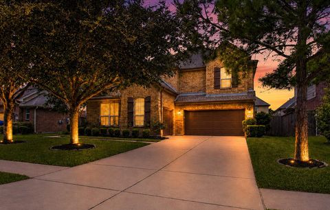 Photo of 27110 Cardiff Rocks Drive, Katy, TX 77494 (MLS # 94167635)