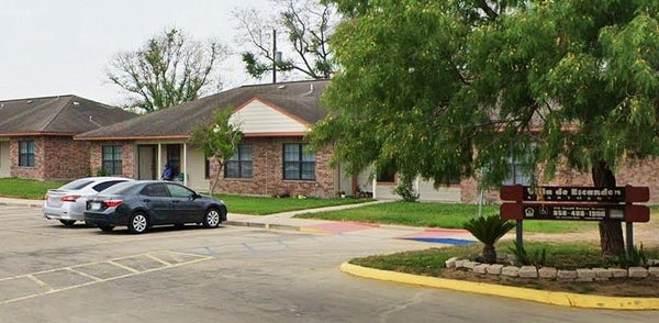 212 FRANK DOYNO ST, RIO GRANDE CITY, TX 78582 - Image 99a747cb3351a42ec00686dbc0c27a55/1055811138