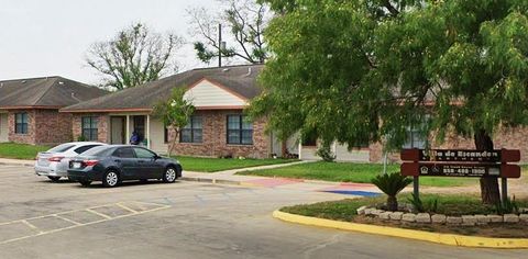 Apartment For Rent - 212 Frank Doyno St<br/> Starr County, Rio Grande City, TX 78582