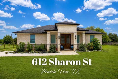 Photo of 612 Sharon St ST, Prairie View, TX 77484 (MLS # 3988653)