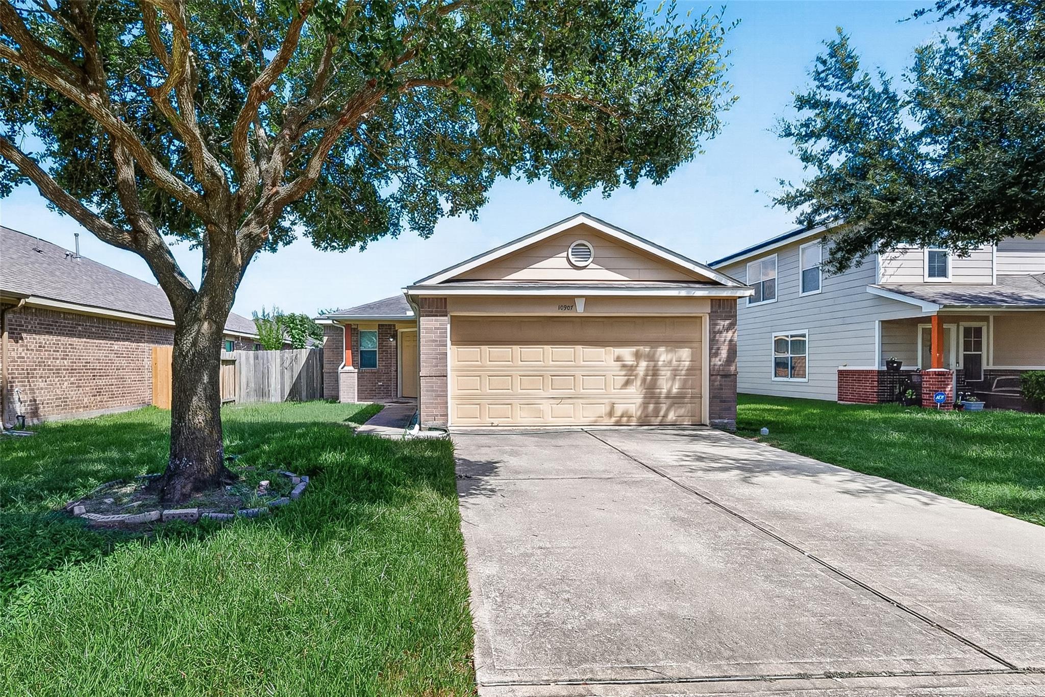 10907 Barker Gate Court