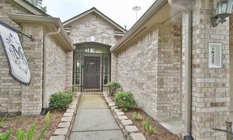 Photo of 18227 Wisteria Estates Lane, Cypress, TX 77429 (MLS # 34222206)