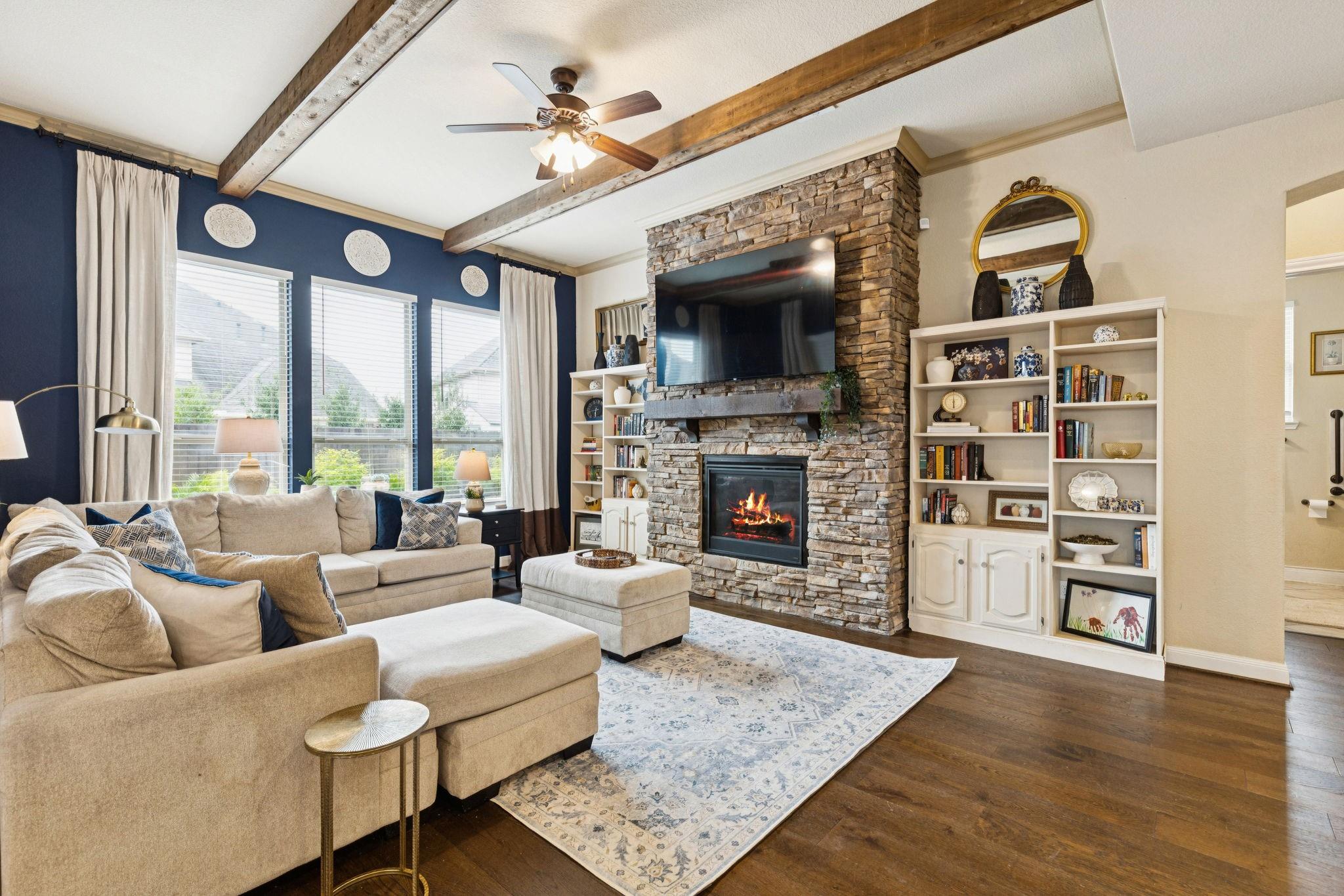 1118 Fragile Sail Court