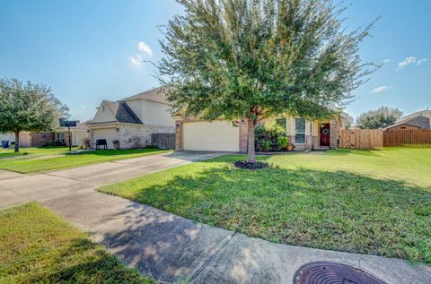 Photo of 2031 Upland Plover Court, Rosenberg, TX 77471 (MLS # 31972894)