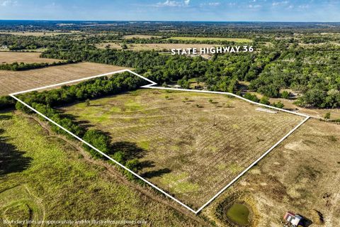 460 County Road 328 Caldwell TX 77836