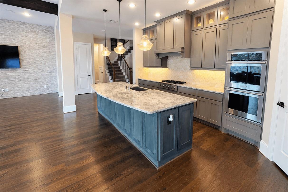 2418 Sandhill Crest Lane