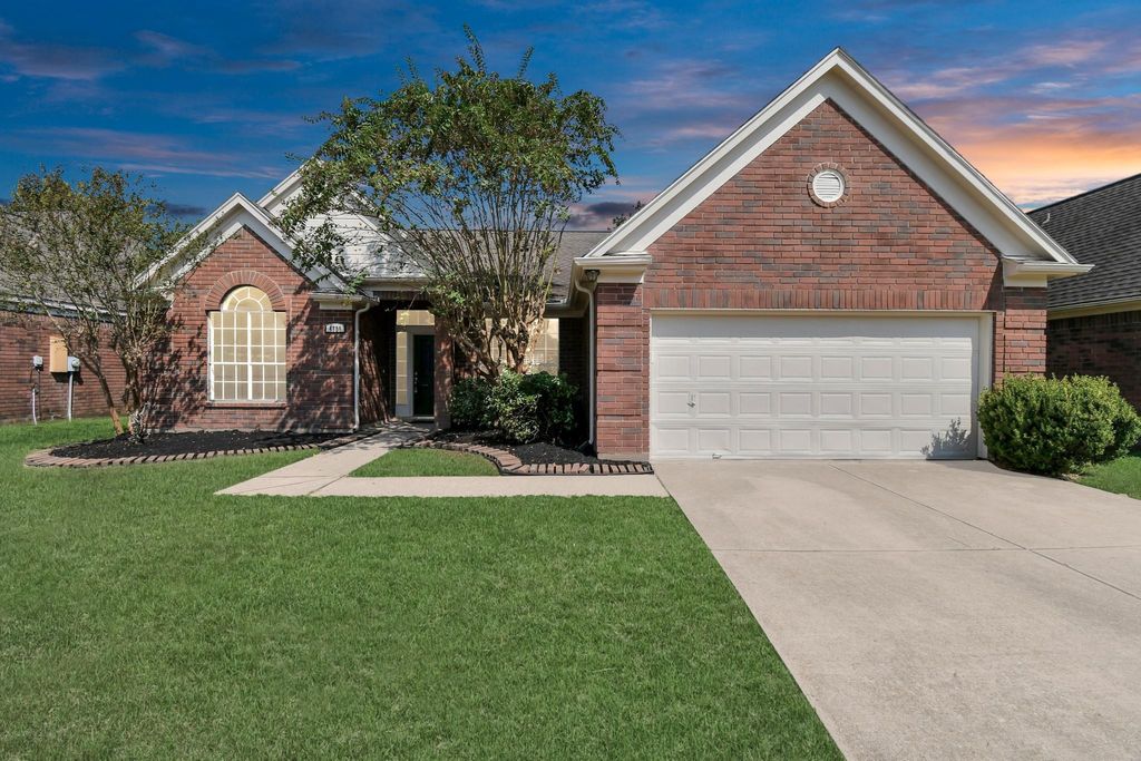 Photo of 4805 Campbell Drive, Pearland, TX 77584 (MLS # 54652864)