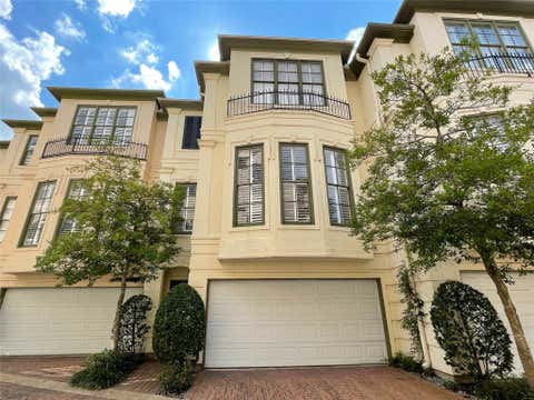 Townhouse For Sale - 1329 Hyde Park Boulevard<br/> Harris County, Houston, TX 77006