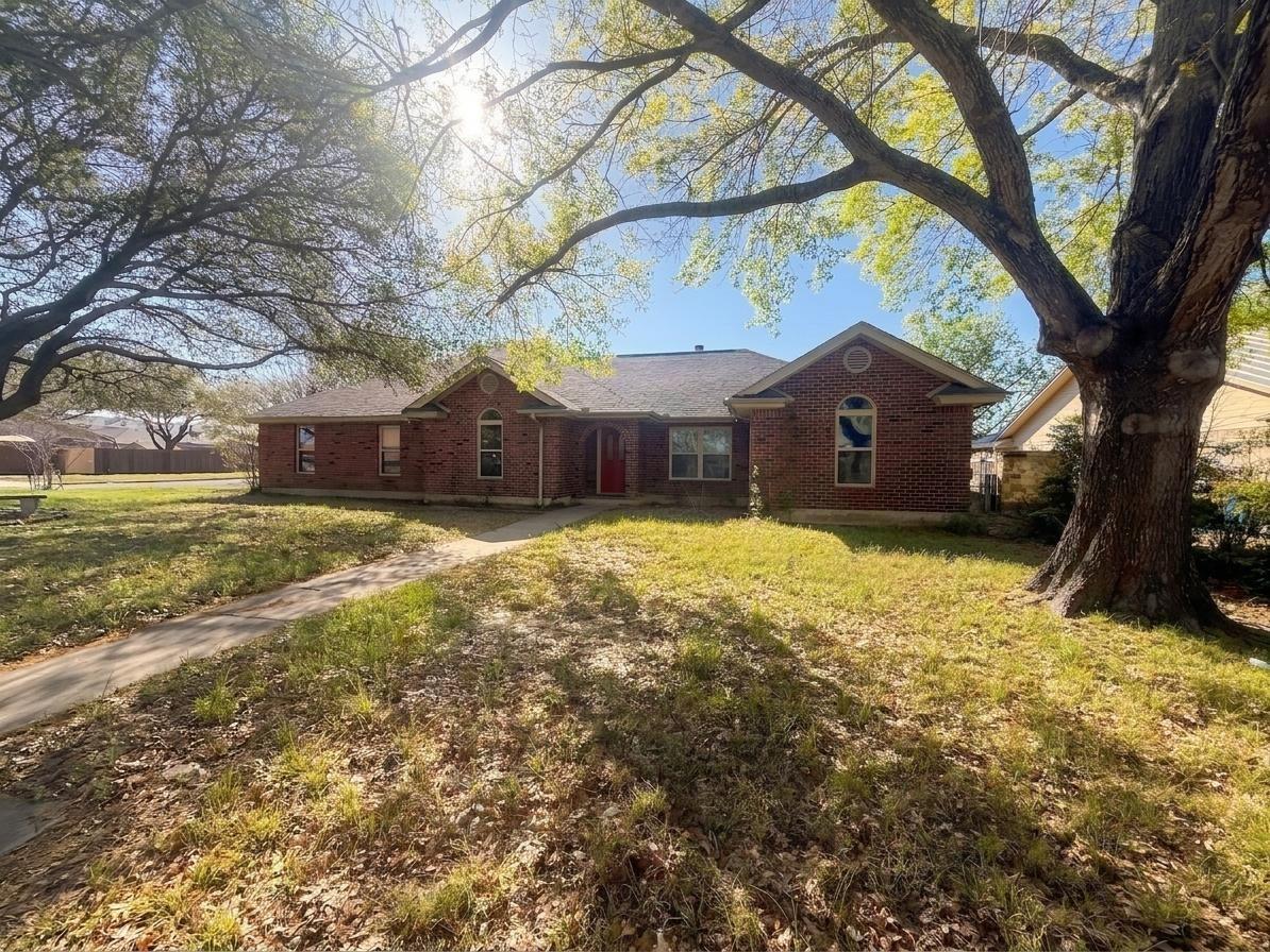 1634 Sunnybrook Drive