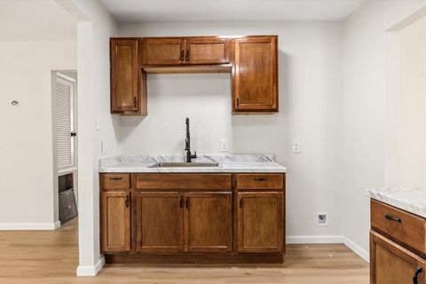 Photo of 1127 Harris Way, Galveston, TX 77551 (MLS # 49386054)