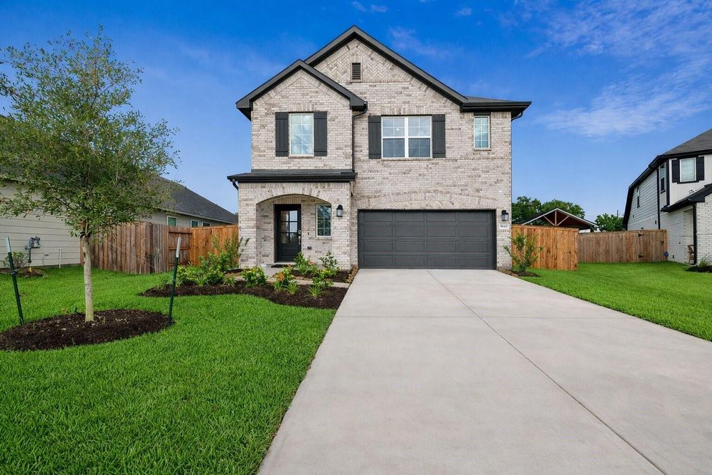 Photo of 5847 Sunrise Bottom Lane Ln, Fulshear, TX 77441 (MLS # 85088727)