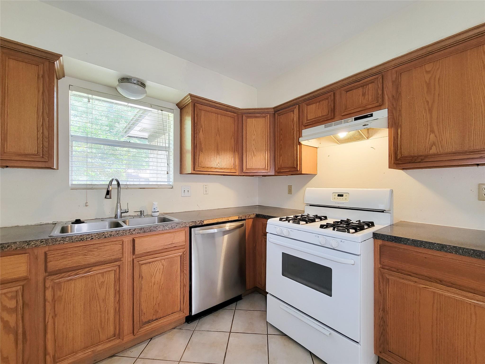18 N Wavy Oak Circle