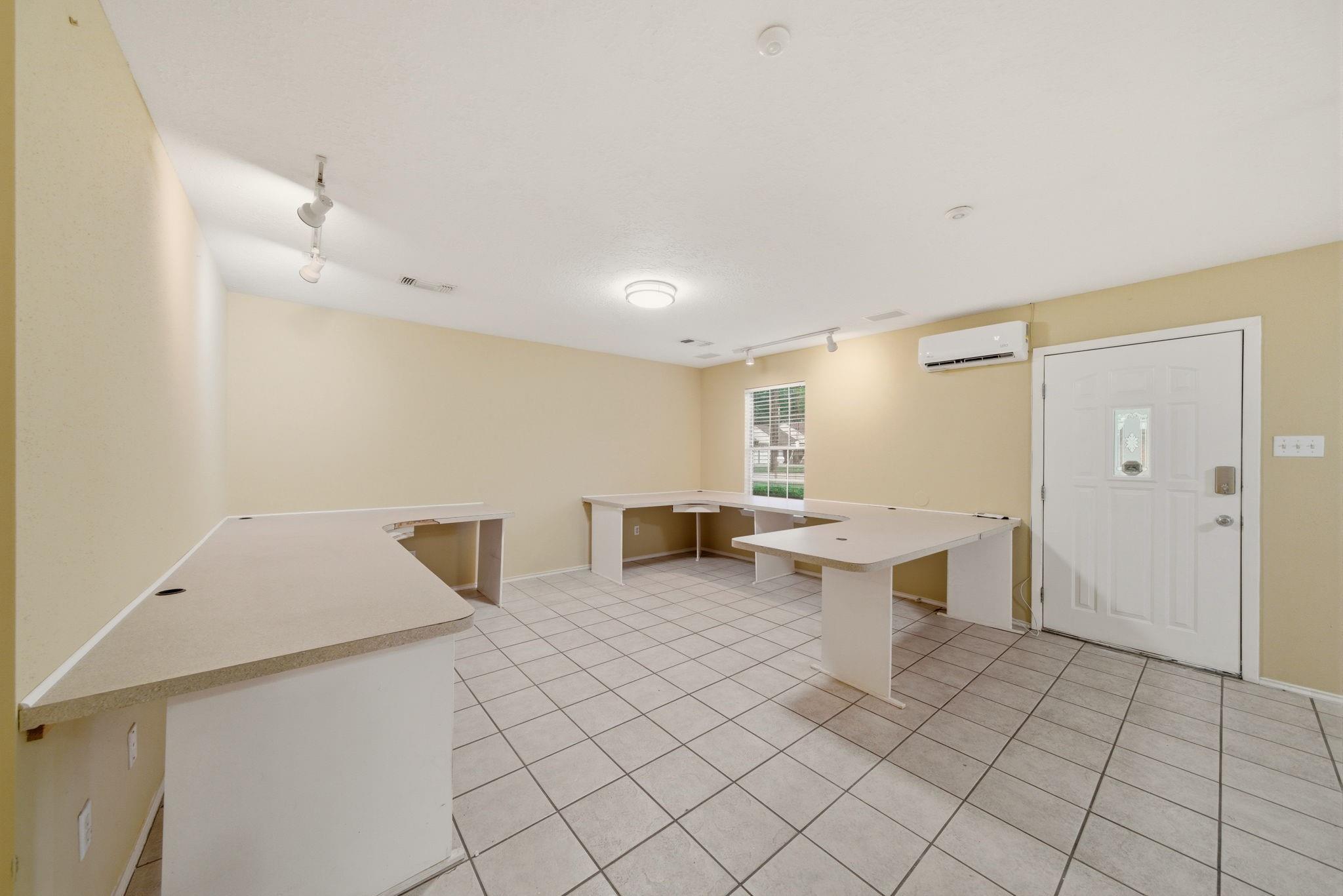 305 Peach Street
