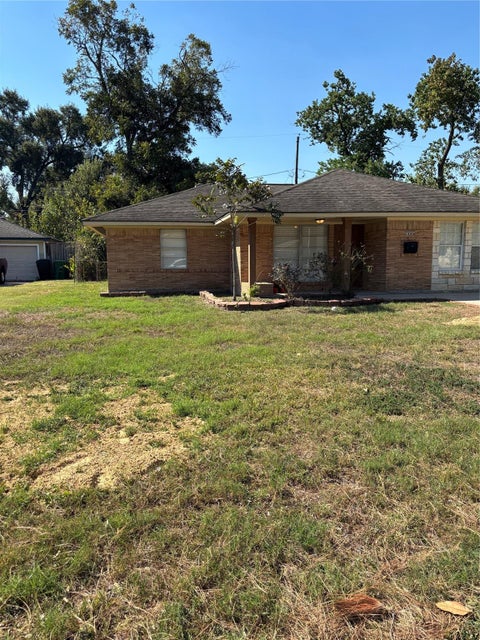 Photo of 10306 Oboe Drive, Houston, TX 77025 (MLS # 9389748)