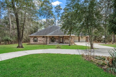 Photo of 2320 Stableridge Drive, Conroe, TX 77384 (MLS # 37774309)