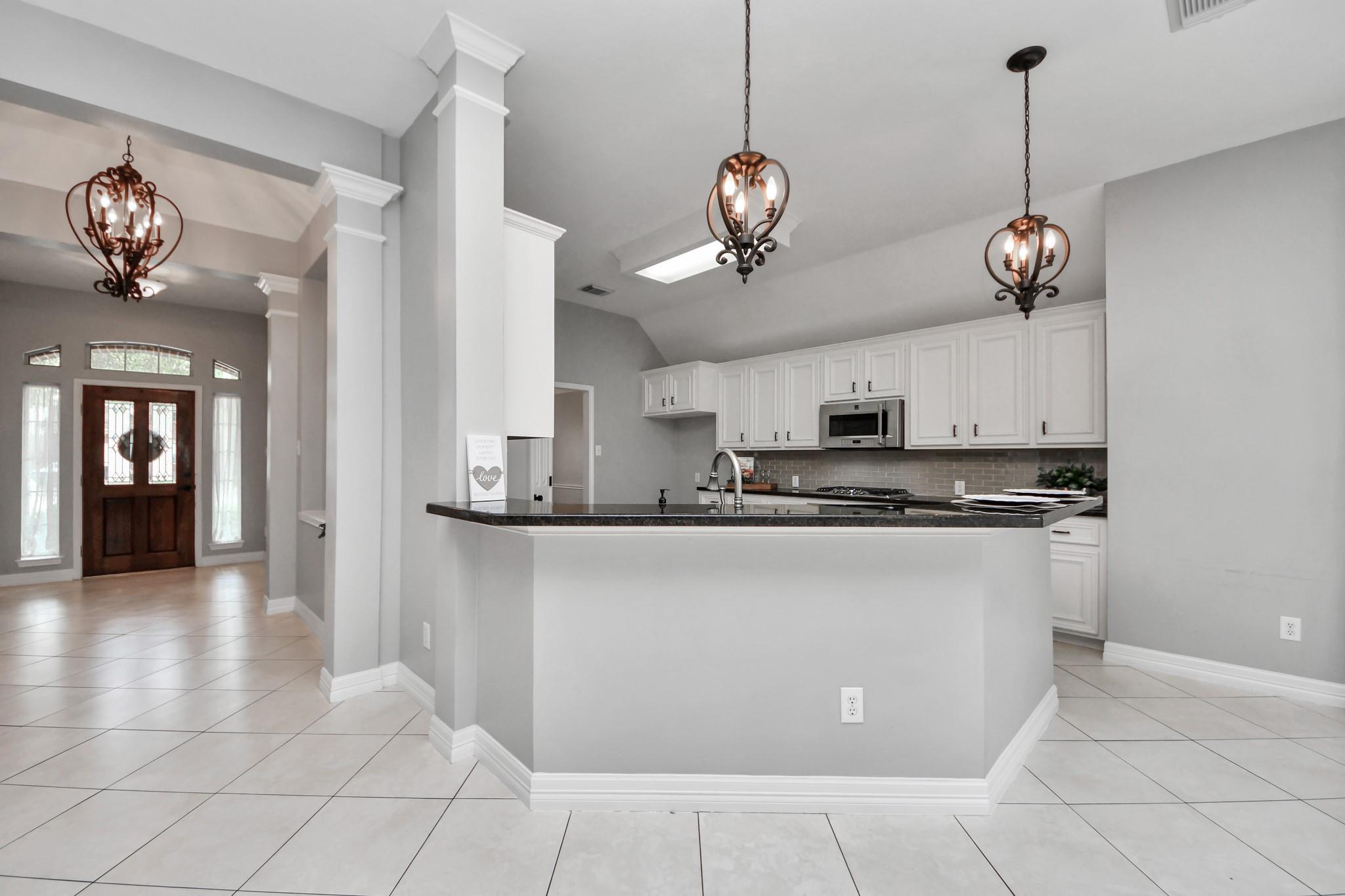 2802 Creek Bend Drive