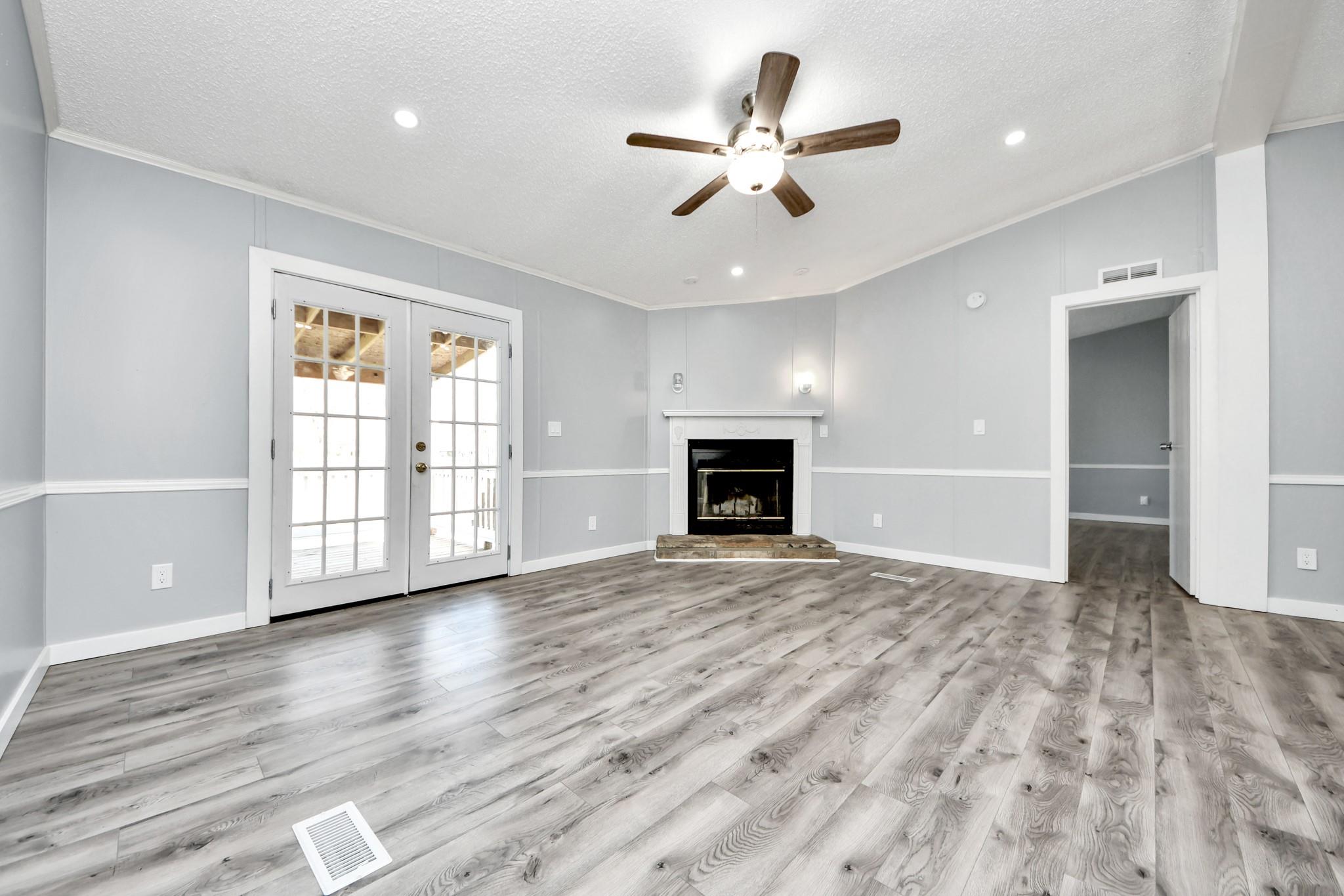 427 County Road 2218