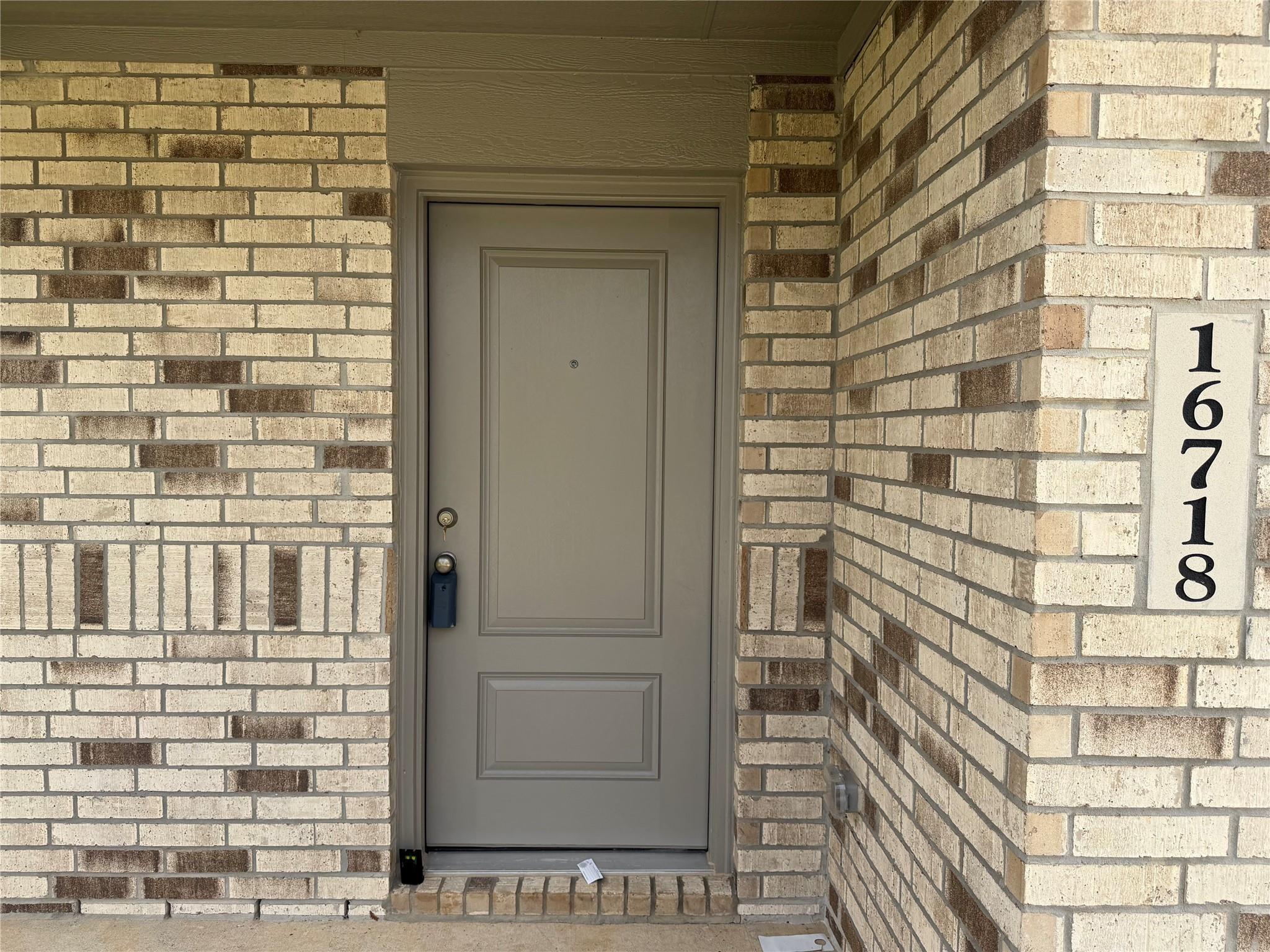 16718 Spotted Oak Drive