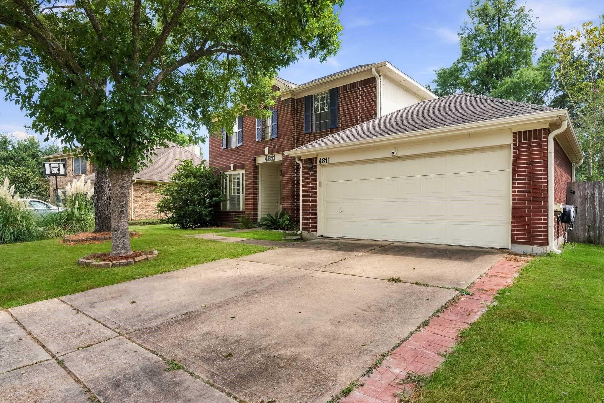 4811 Red Lantern Drive