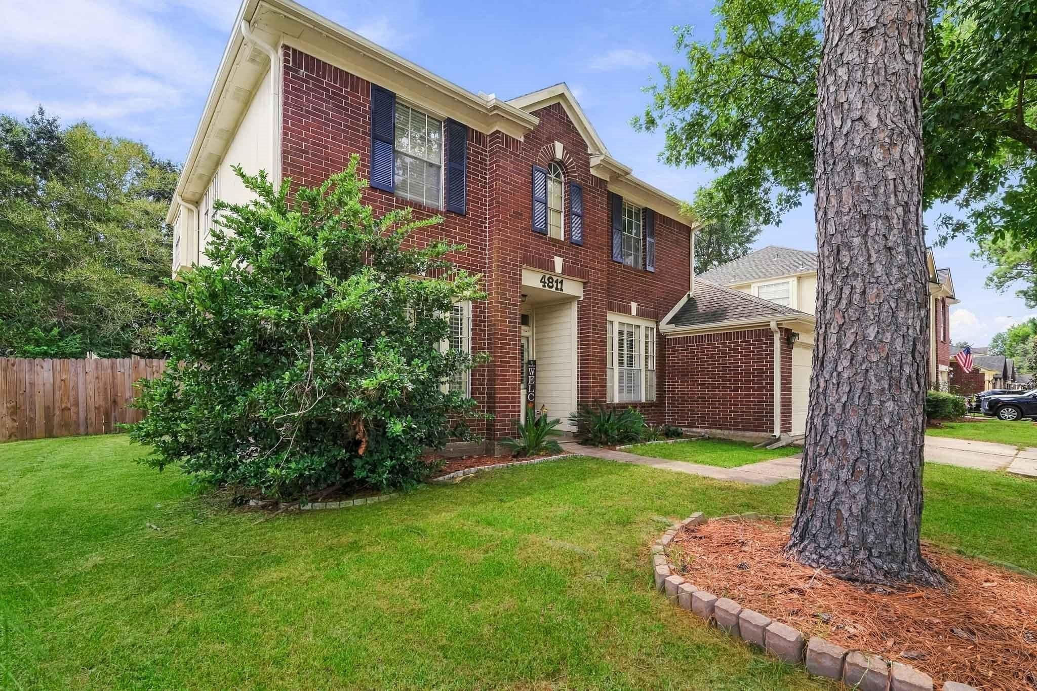 4811 Red Lantern Drive