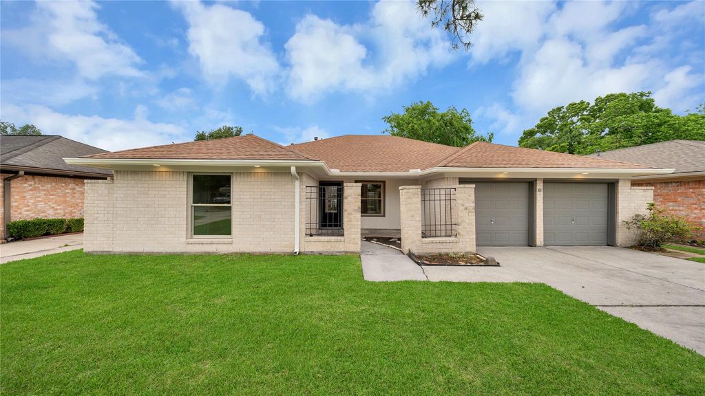 Photo of 2407 Bradford Drive, Missouri City, TX 77489 (MLS # 78941620)