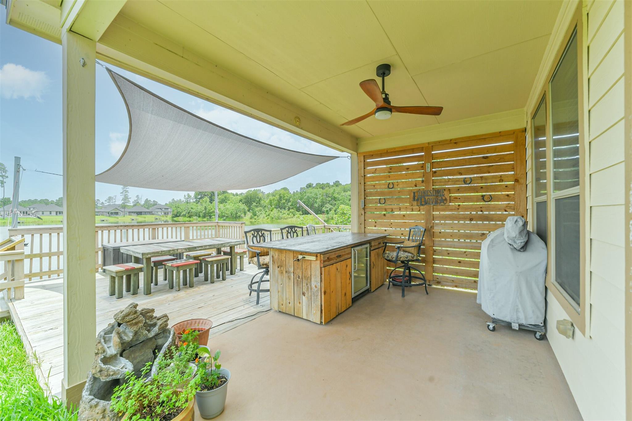 12009 La Salle River Road