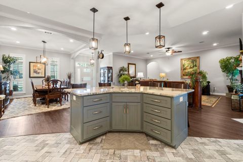 Photo of 134 Post Oak Wood Lane, Livingston, TX 77351 (MLS # 49726094)