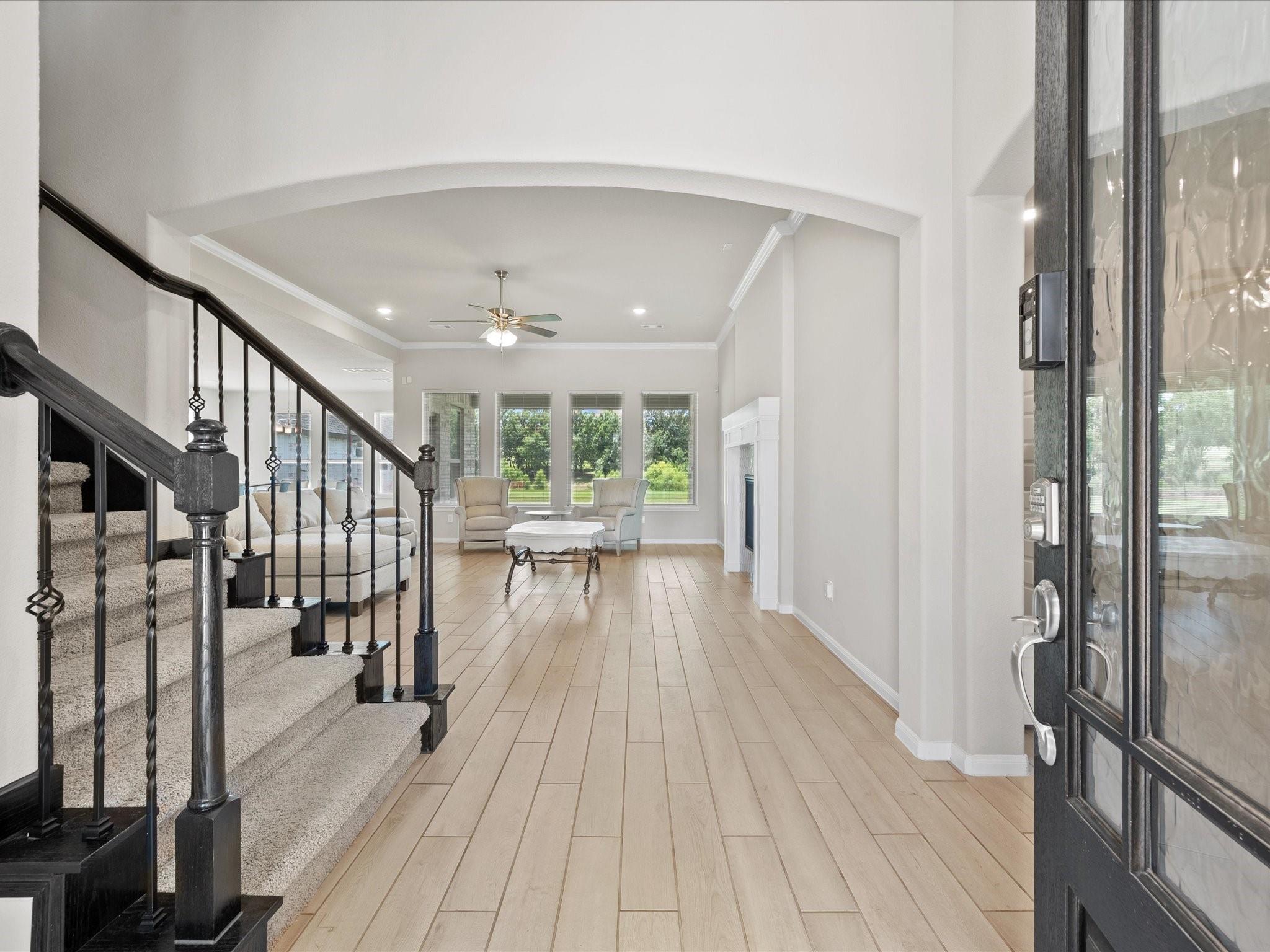 262 Peninsula Point Drive