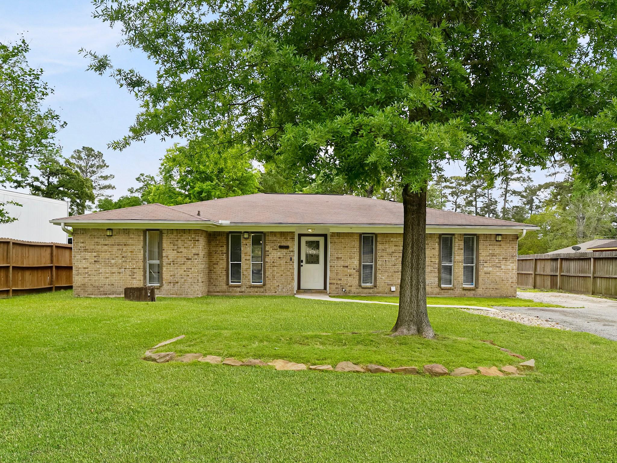4510 Rosemarie Lane