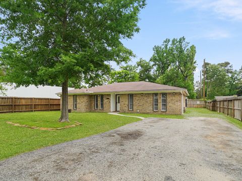 Photo of 4510 Rosemarie Lane, Humble, TX 77338 (MLS # 97209339)