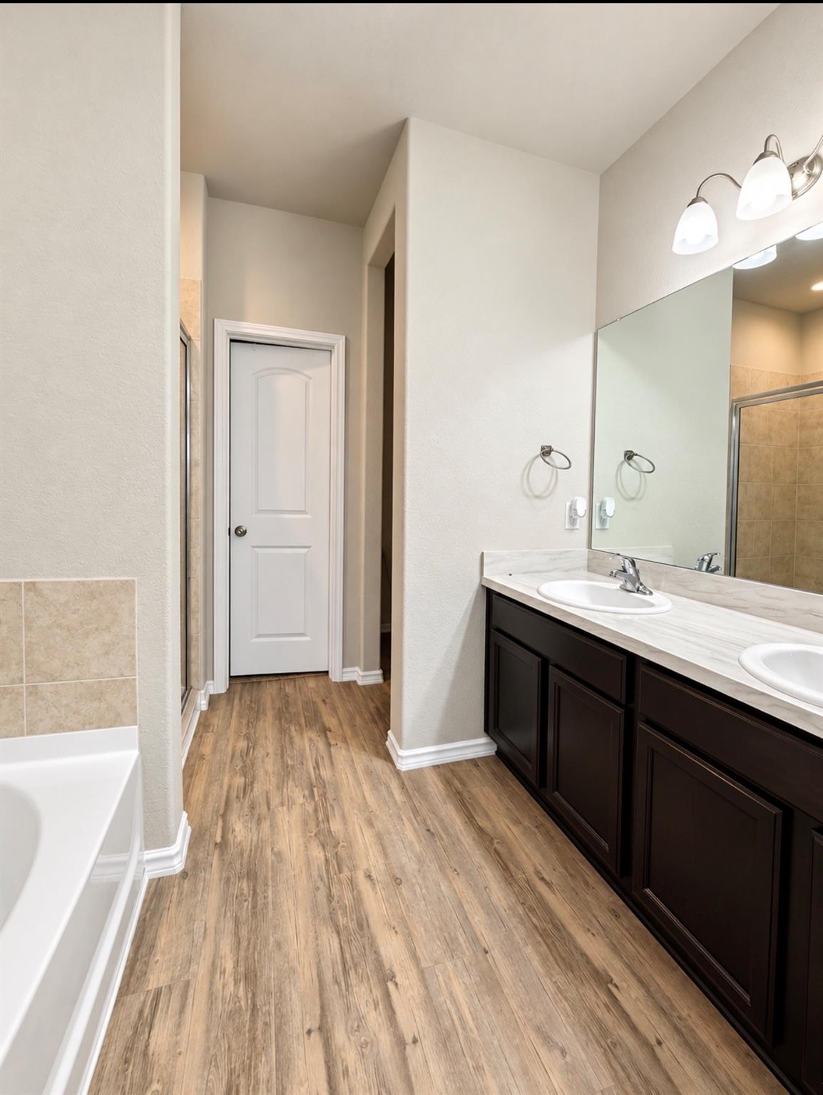 5439 Redwood Summit Lane