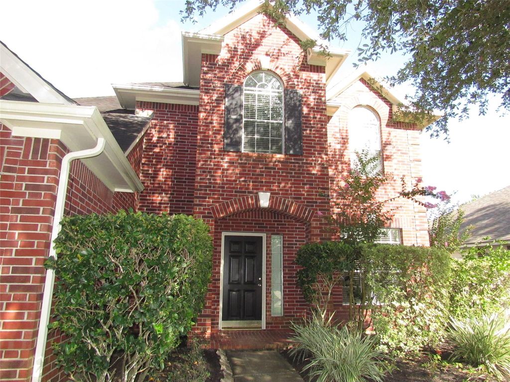 Photo of 3519 Englewood Drive, Pearland, TX 77584 (MLS # 45518382)