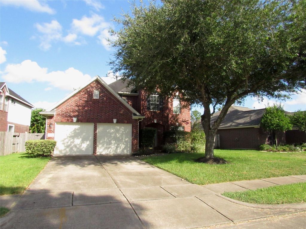 Photo of 3519 Englewood Drive, Pearland, TX 77584 (MLS # 45518382)