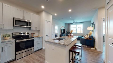 Photo of 1148 Silber Road #2237, Houston, TX 77055 (MLS # 97400515)