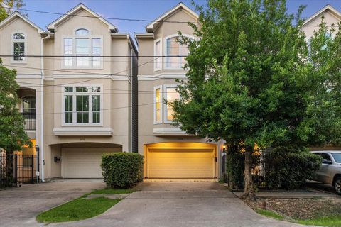 Photo of 5706 Blossom Street, Houston, TX 77007 (MLS # 26870658) Photo of 5706 Blossom Street, Houston, TX 77007 (MLS # 26870658)