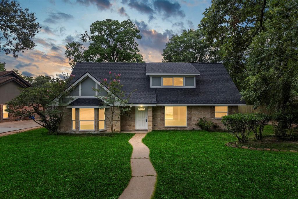 Photo of 3538 Glenwood Springs Drive, Houston, TX 77345 (MLS # 39476601)
