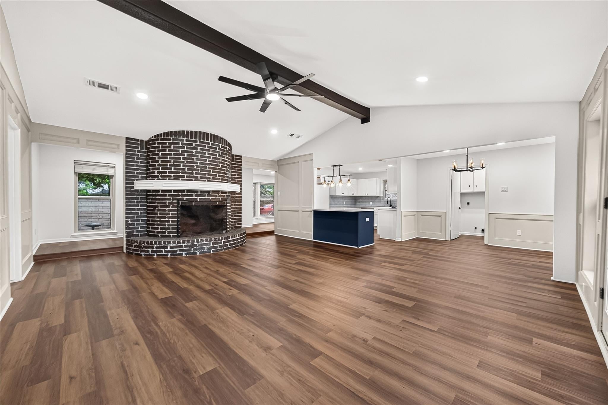1704 Mulberry Drive