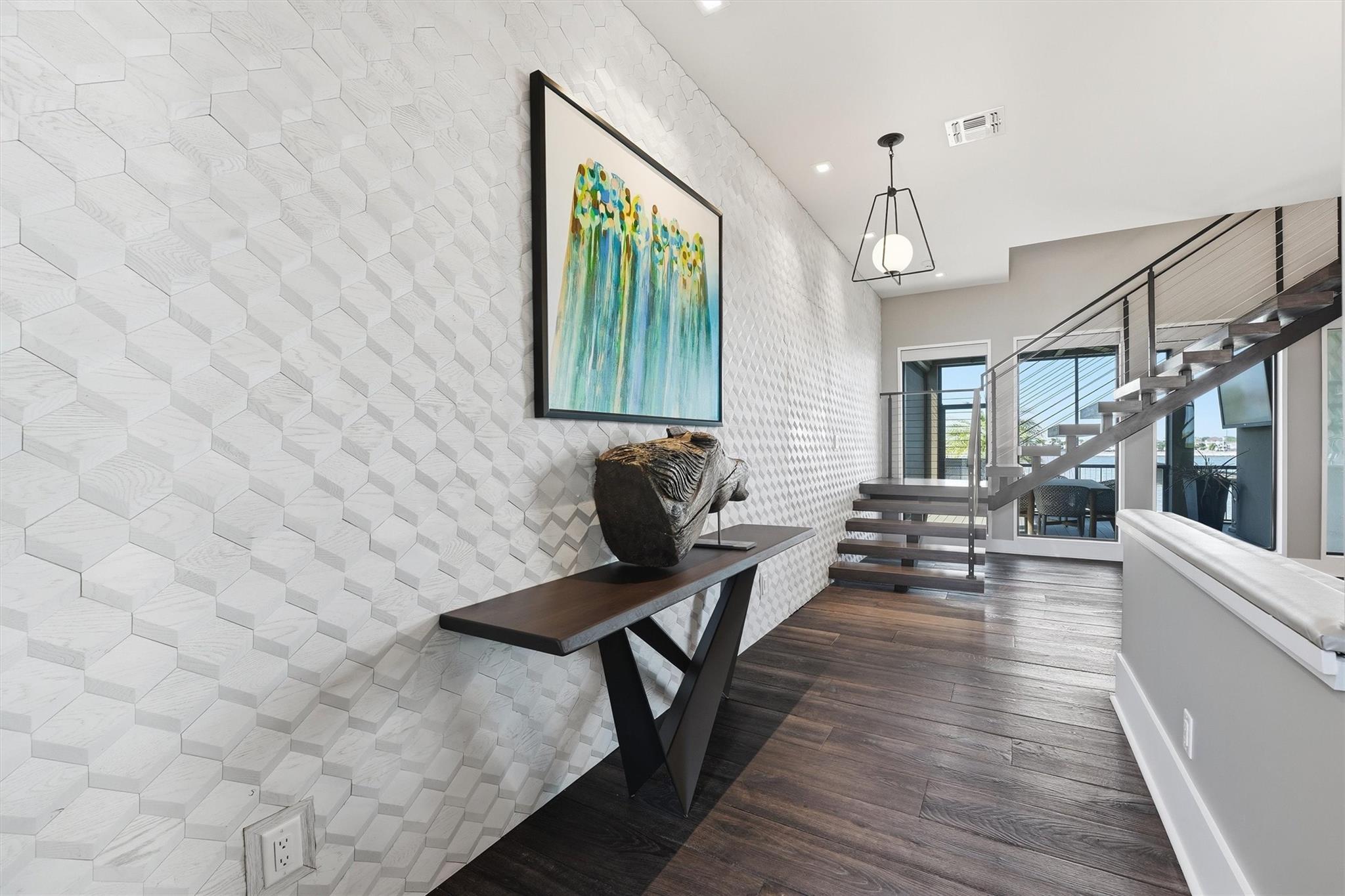 1721 Bayou Shore Drive